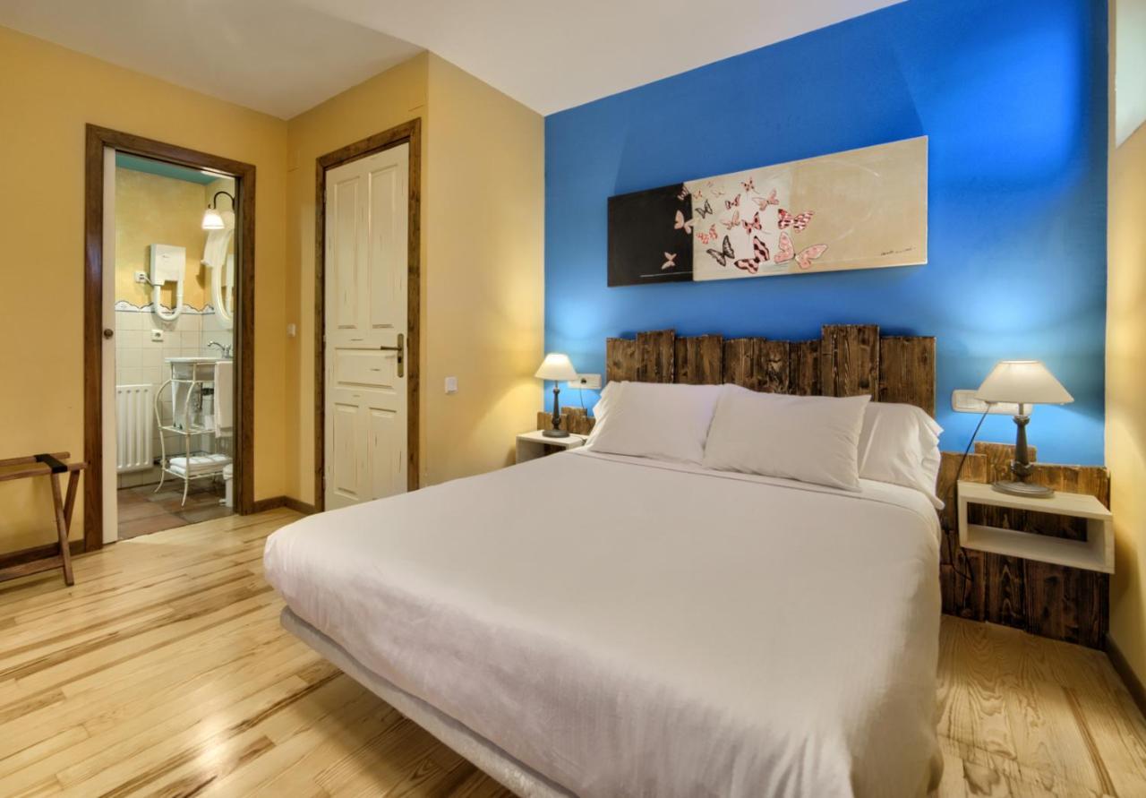 Hotel Rural El Almadiero Burgui ภายนอก รูปภาพ