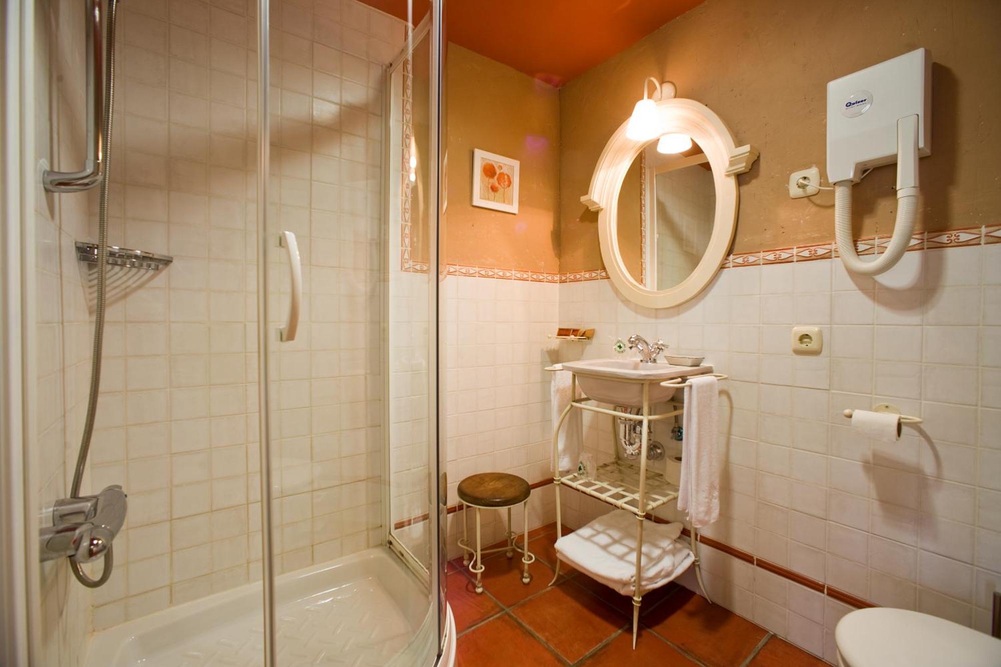 Hotel Rural El Almadiero Burgui ภายนอก รูปภาพ