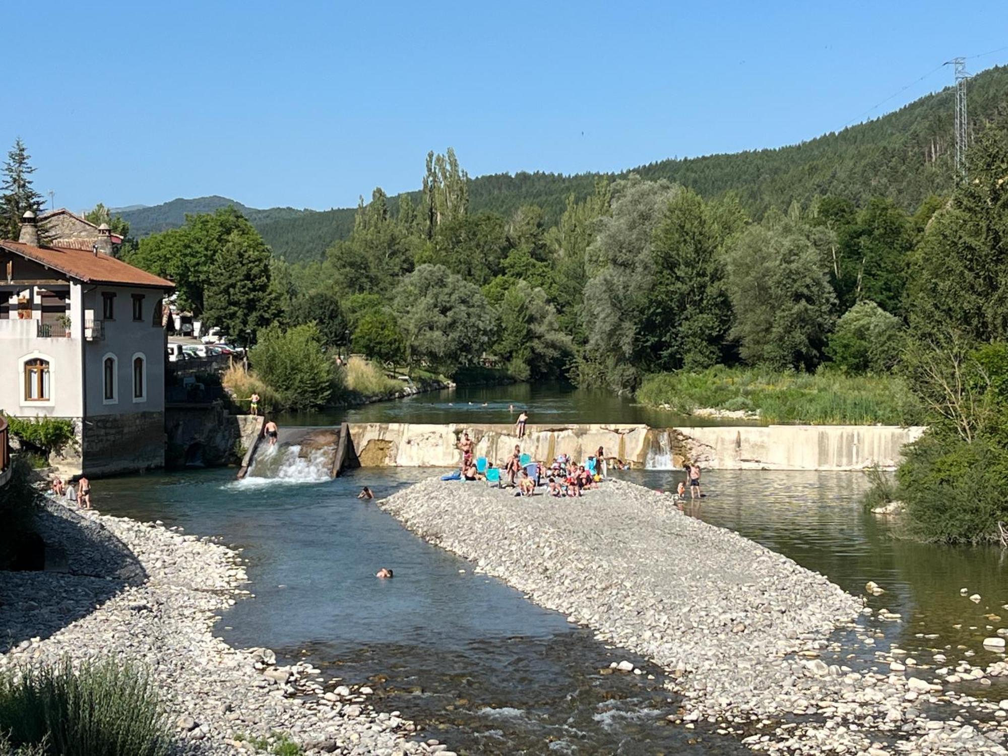 Hotel Rural El Almadiero Burgui ภายนอก รูปภาพ