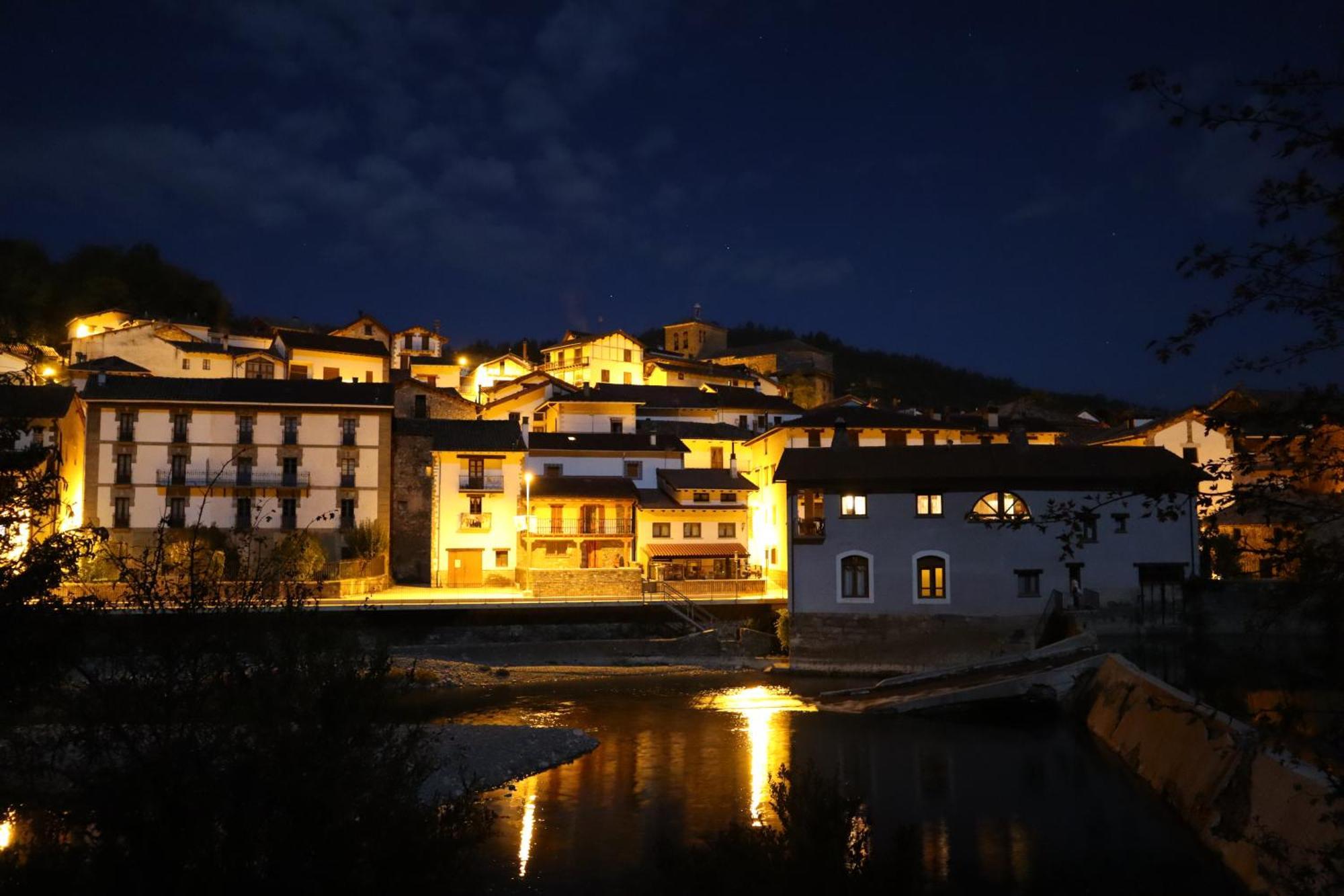 Hotel Rural El Almadiero Burgui ภายนอก รูปภาพ