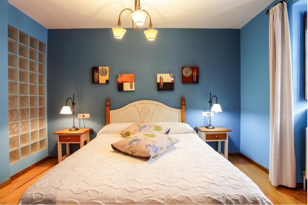 Hotel Rural El Almadiero Burgui ภายนอก รูปภาพ