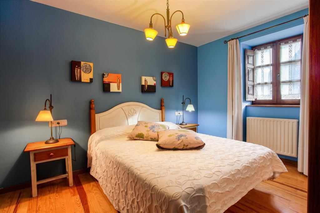 Hotel Rural El Almadiero Burgui ภายนอก รูปภาพ