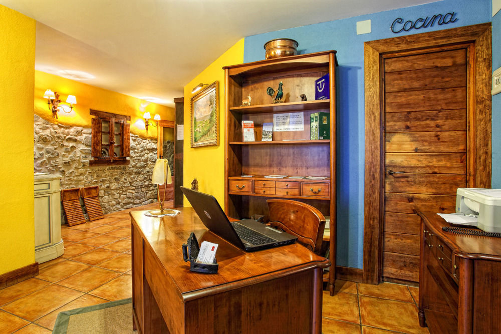 Hotel Rural El Almadiero Burgui ภายนอก รูปภาพ